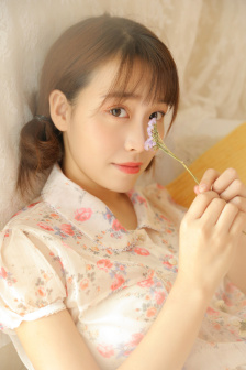 丰富漂亮的岳拇